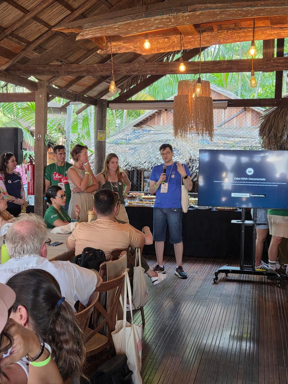 Laboratório de Inovação da Emeron participa de atividade prática em ilha paraense durante o 5º FestLabs